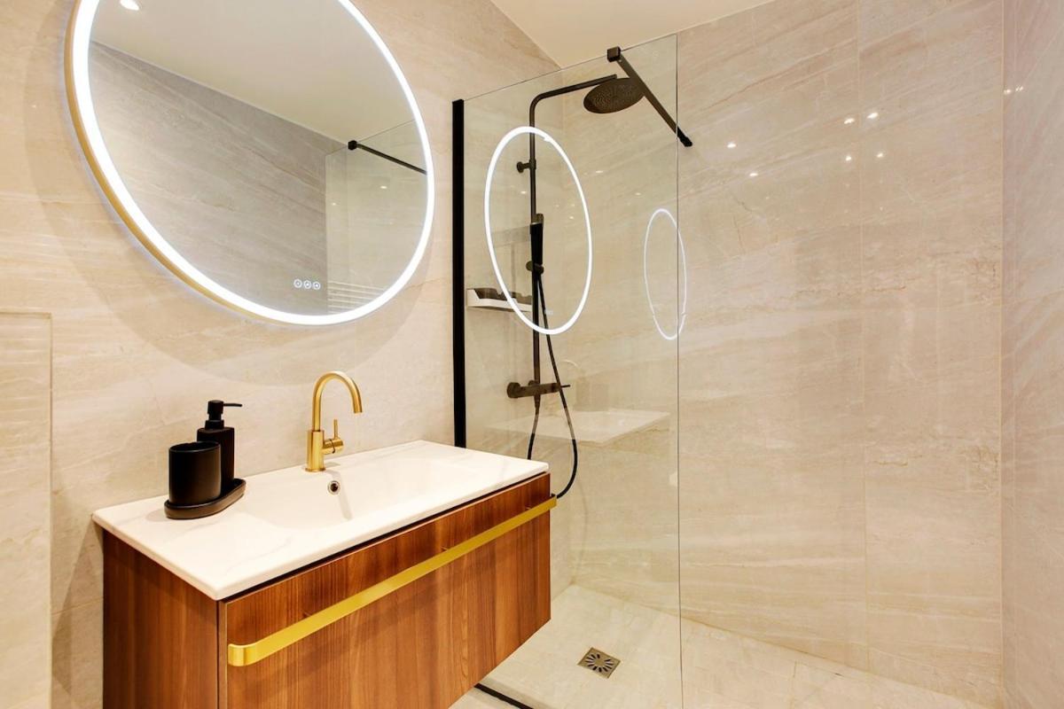 Lumineux 4 Personnes Appartement
